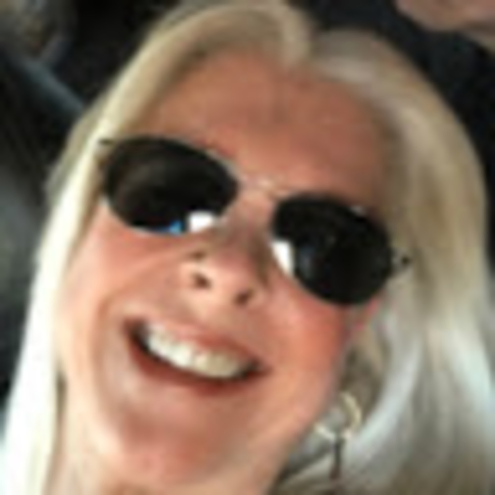 Meet your Posher, Lagreyeyes